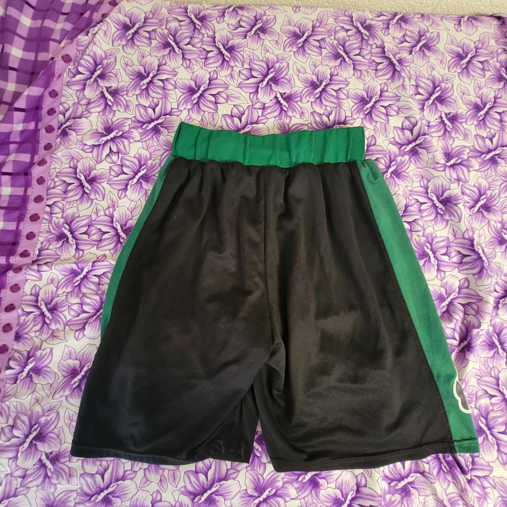 Basketball short